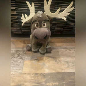 Disney Frozen 2 Animated "Sven" Reindeer Sings Lost In The Woods 14" Plush Toy